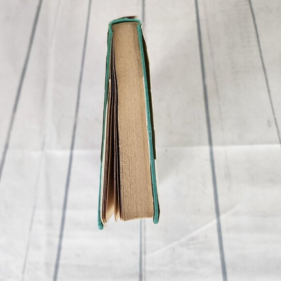 2/$25 Vintage 1955  Susan&#39;s Helping Hands By Jane Shaw Hardcover Novel - Picture 10 of 11